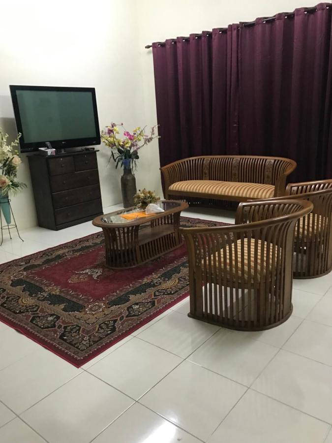 Hj Homestay Куала-Тренгану Экстерьер фото